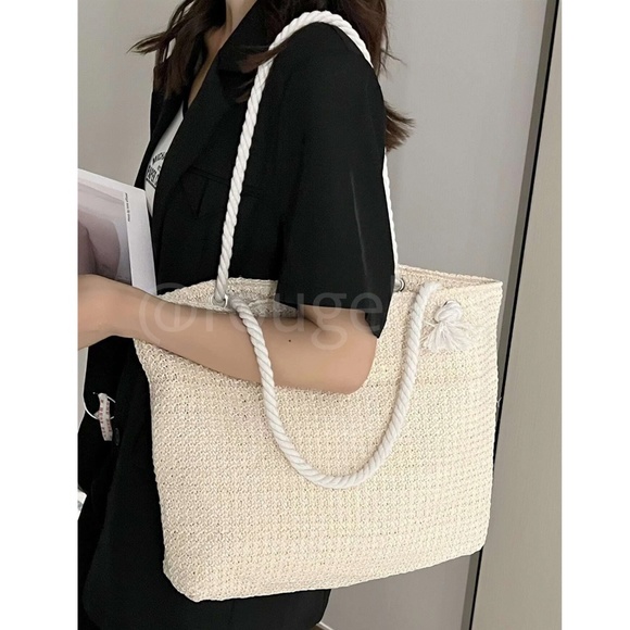 Large Tote Straw Bag Beige Lined Rope Handles - Picture 3 of 6